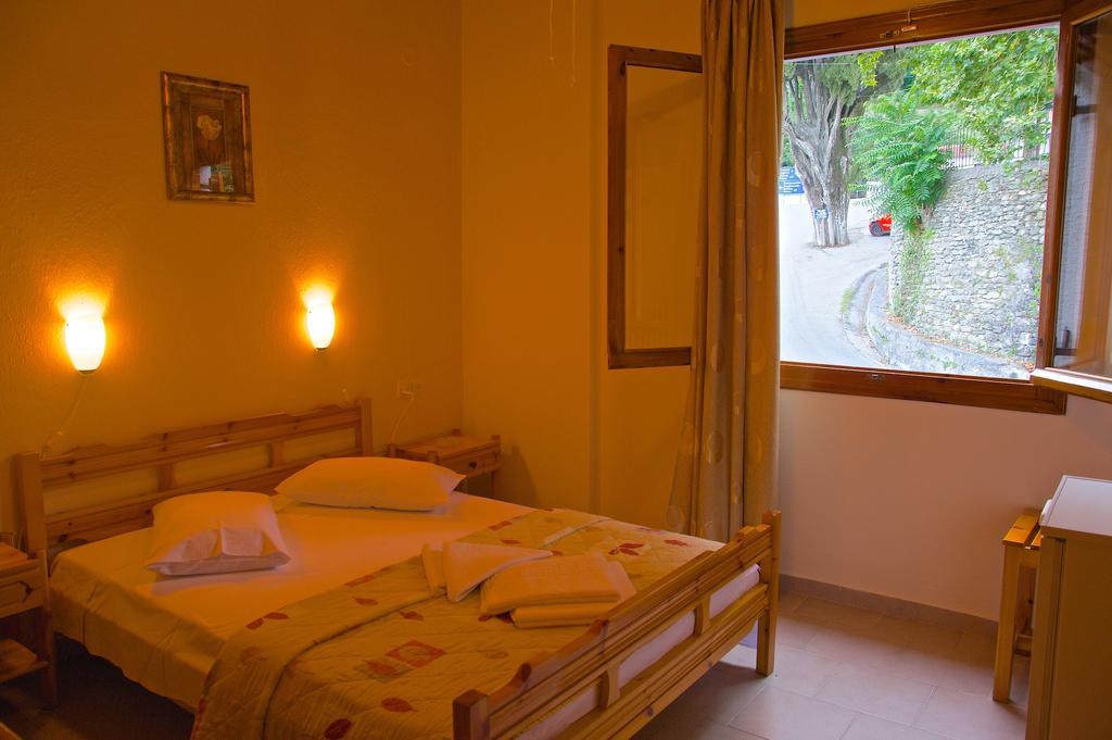 Stavroula Rooms Makrirrákhi Exteriér fotografie